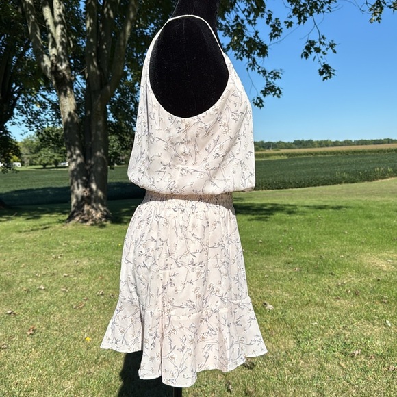 Paper Crane Pastel Pink Floral Smocked Halter Spaghetti Strap Mini Dress Sz M - Picture 3 of 8